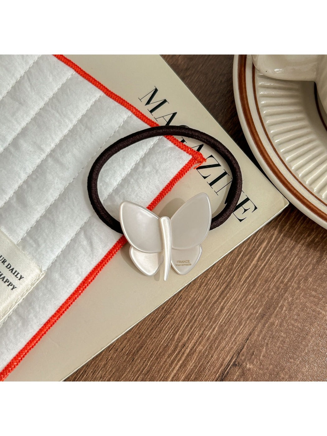 Gifty - Elegant Acetate Butterfly Hair Tie