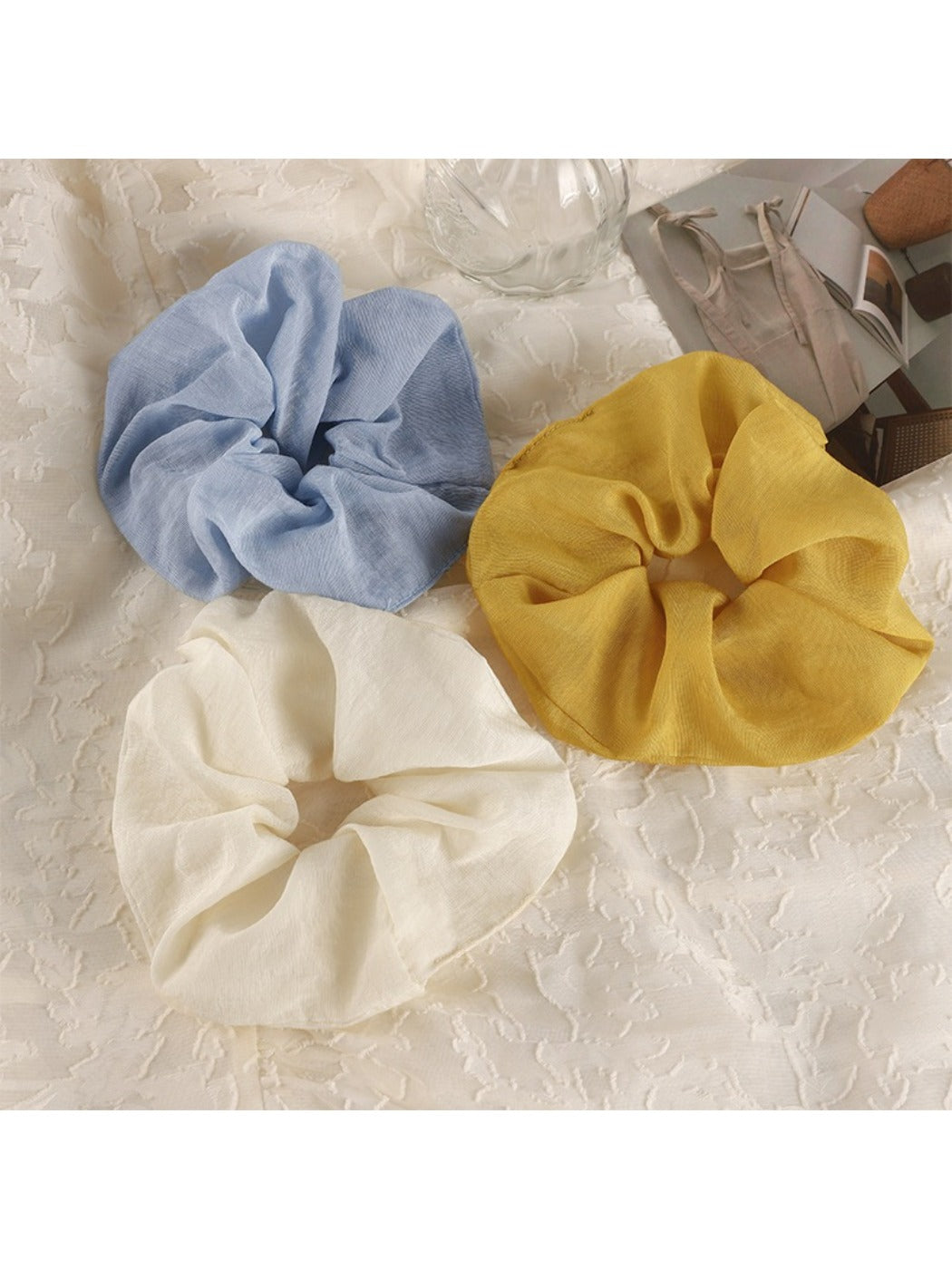 Gifty - Trendy Solid Color Ruched Scrunchie