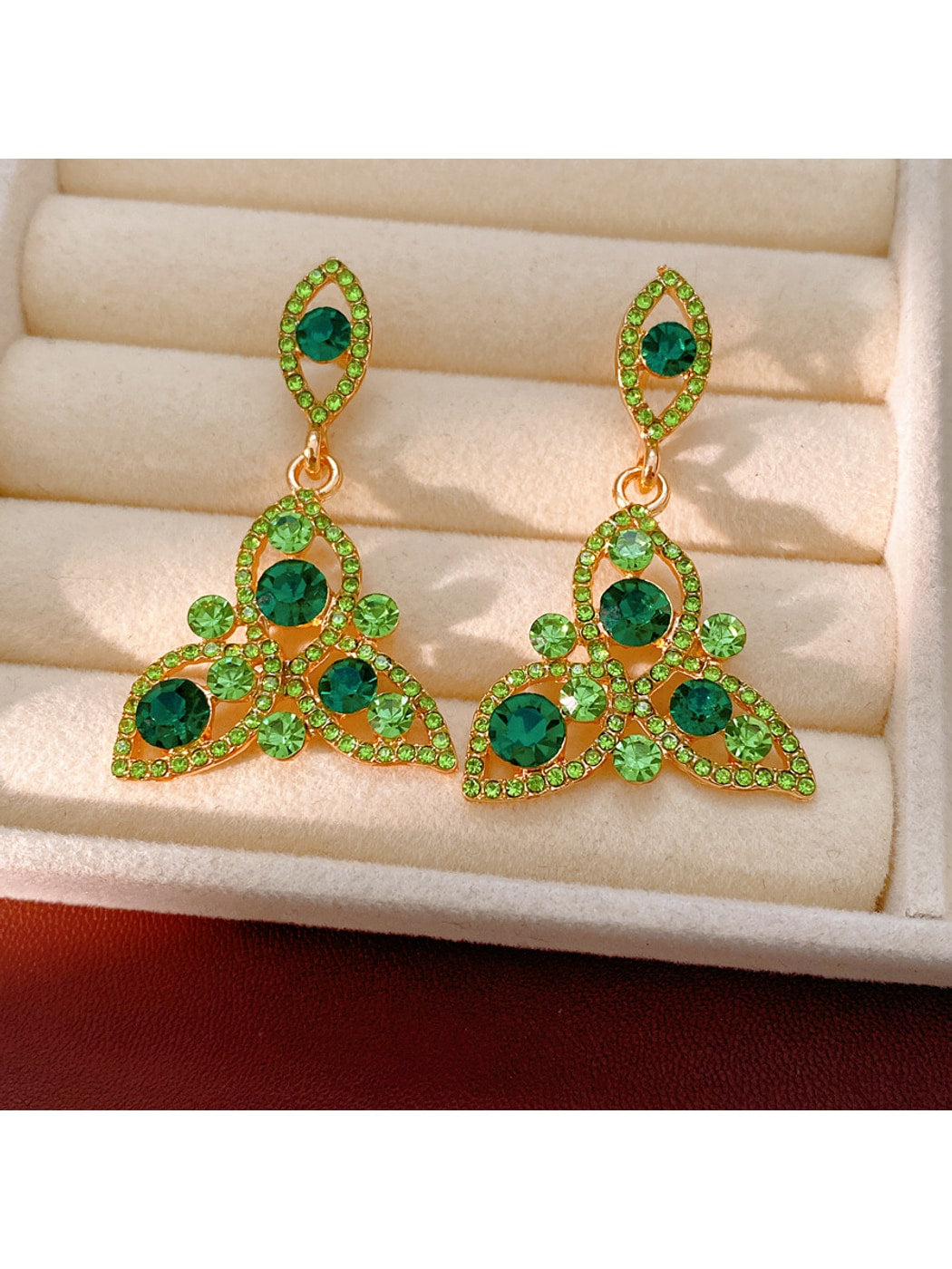 Nozari - Vintage Rhinestone Leaf Drop Jewelry