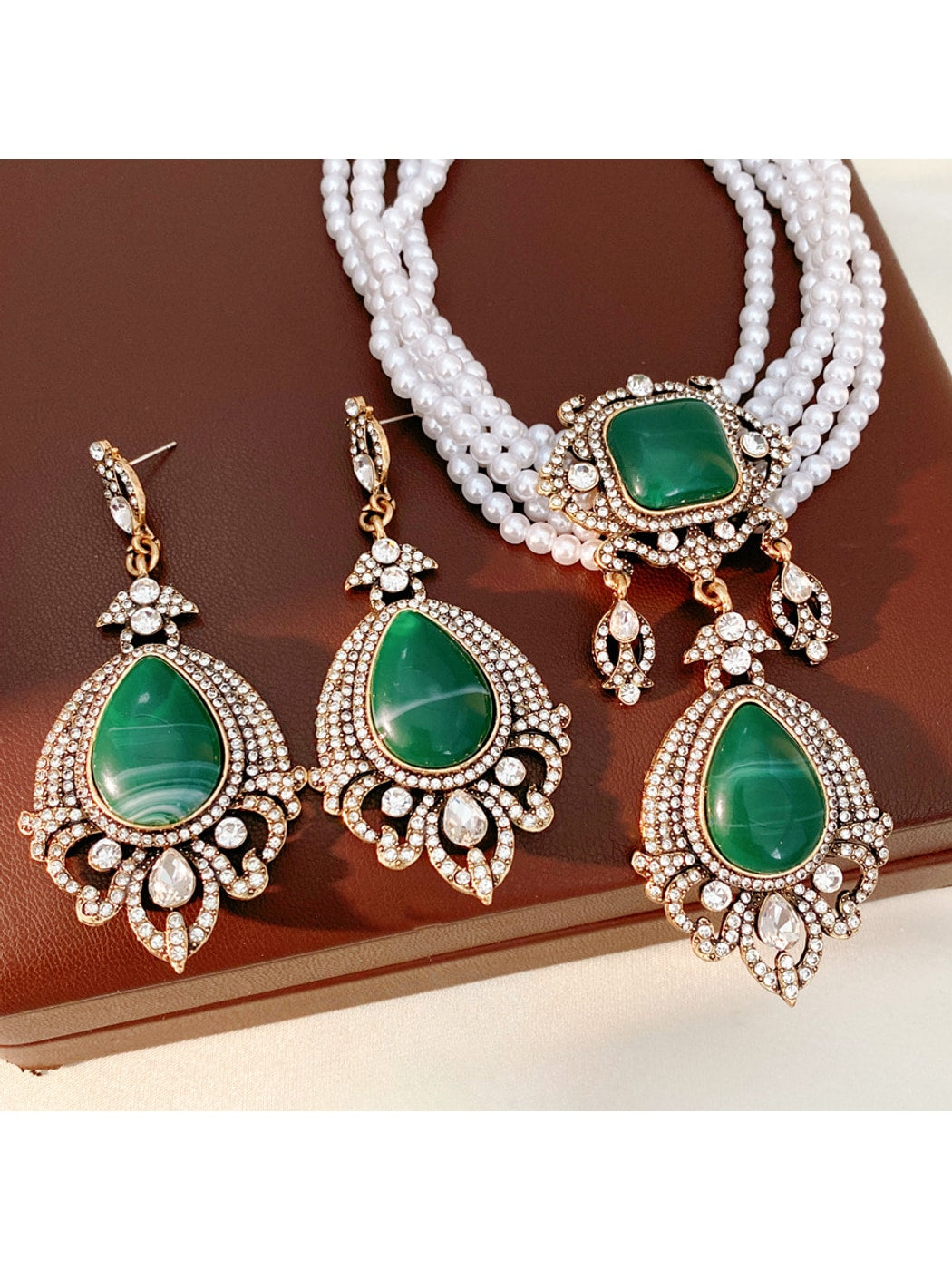 Nozari - Retro Teardrop Dangle Earrings Necklace