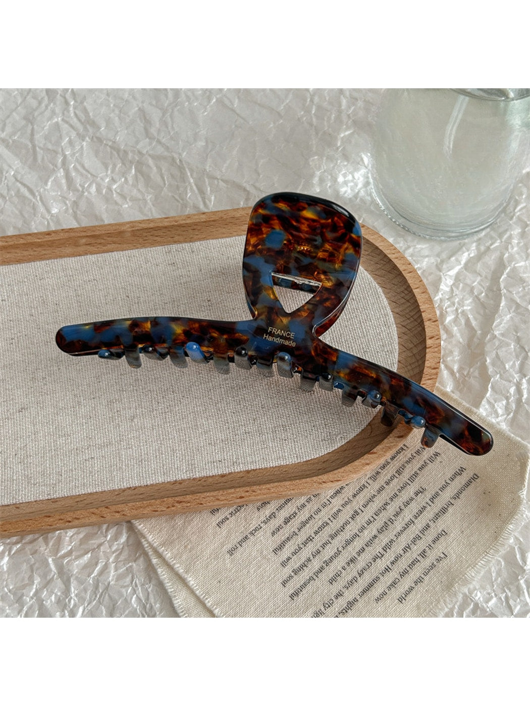 Beau - Cutout Cross Design Acetate Hair Claw Clip