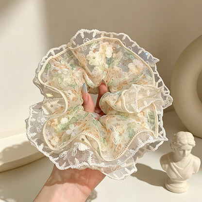 Gifty - Sheer Ruffle Floral Print Scrunchie