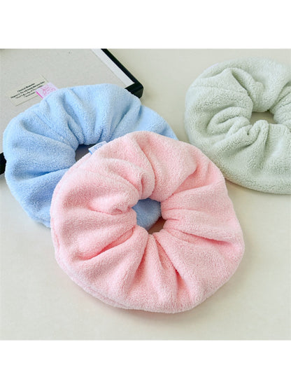 Gifty - Soft Towel Hair Scrunchies