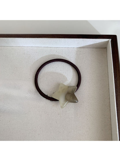 Gifty - Textured Minimalist Hair Tie