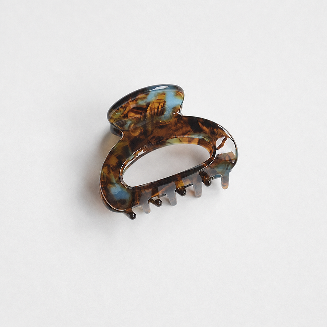 Marbled Medium Hair Claw Collection variant image