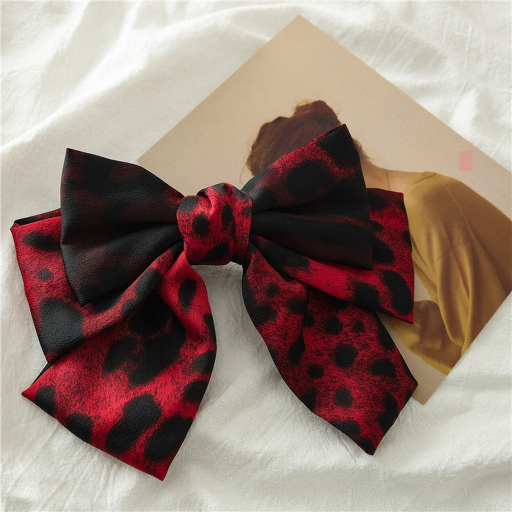 Beau - Satin Leopard Print Bow Hair Clip variant image 2