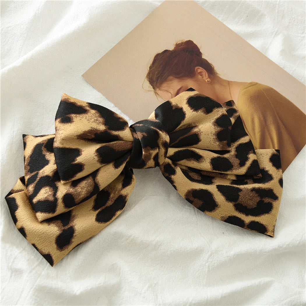 Beau - Satin Leopard Print Bow Hair Clip variant image 5