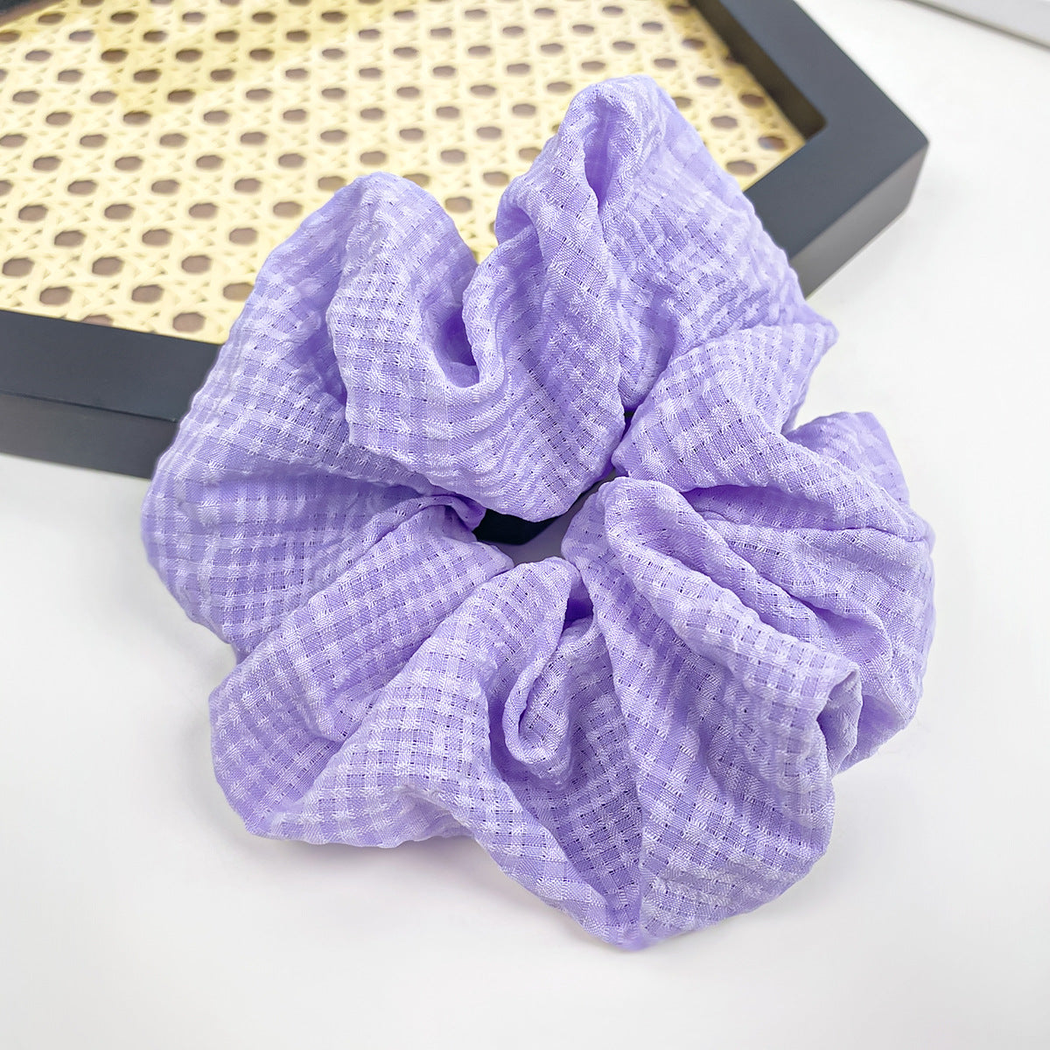 Metallic Thread Scrunchie Collection variant image