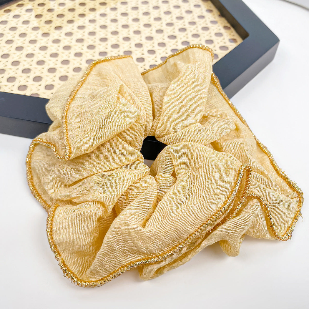 Metallic Thread Scrunchie Collection variant image