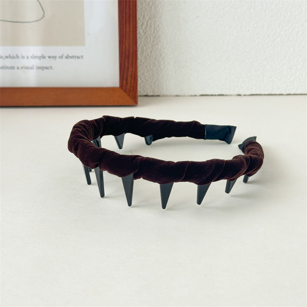 Gifty - Wavy Velvet Headband - Brown variant