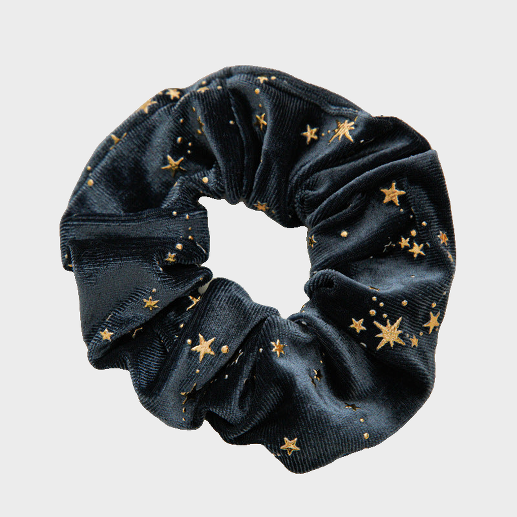 StarBlue Gifty - Star Plush Scrunchie on neutral background