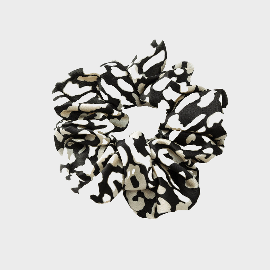 SmLeoBW Gifty - Leopard Glossy Scrunchie on neutral background